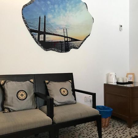 Rangoon Residences + 조지타운 외부 사진